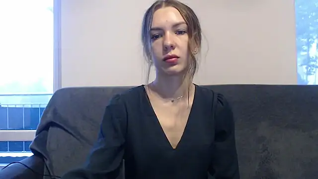 Snapshot of aurora_lust chatting on October 13, 2025, 5:31 am aurora lust online show from October 13, 2025, 5:31 am