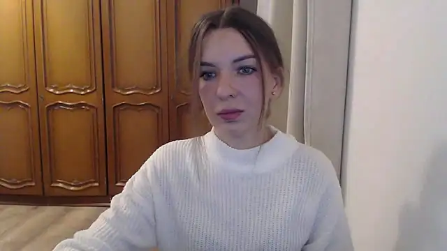 Snapshot of aurora_lust chatting on November 13, 2025, 6:39 am aurora lust online show from November 13, 2025, 6:39 am