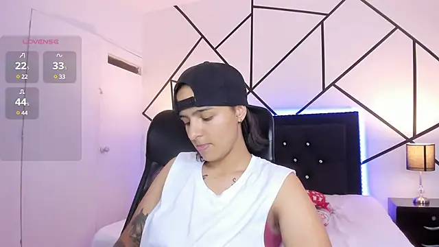 Liiam smith  online show from March 20, 2025, 7:14 pm