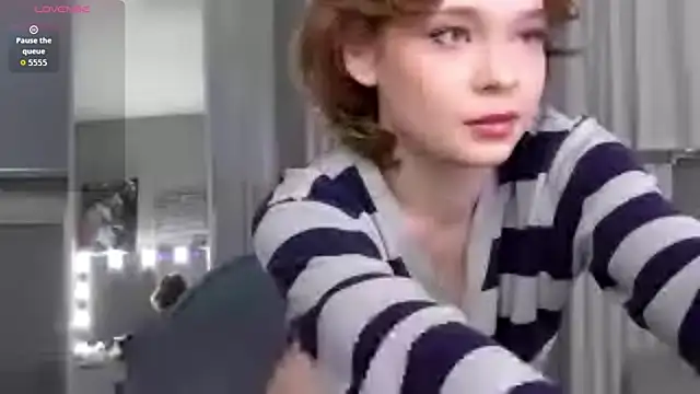 Kellybbface online show from July 23, 2026, 5:27 am