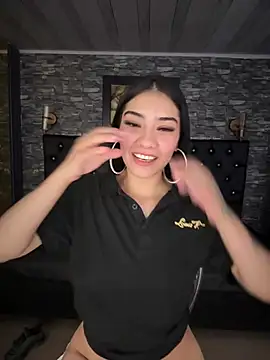 TayylorSexx online show from June 25, 2026, 4:10 am