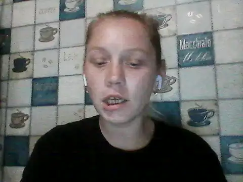 Snapshot of Anna_wey chatting on June 21, 2026, 7:08 pm Anna wey online show from June 21, 2026, 7:08 pm