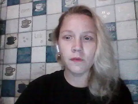 Snapshot of Anna_wey chatting on June 10, 2026, 7:26 pm Anna wey online show from June 10, 2026, 7:26 pm