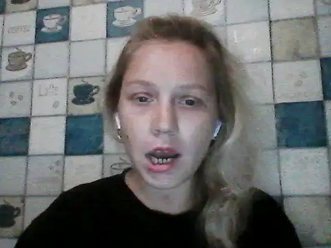 Snapshot of Anna_wey chatting on June 23, 2026, 7:12 pm Anna wey online show from June 23, 2026, 7:12 pm