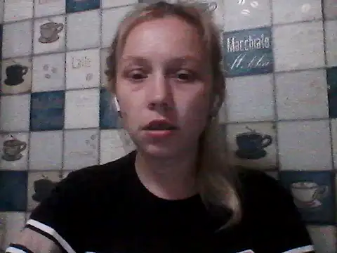 Snapshot of Anna_wey chatting on June 16, 2026, 7:03 pm Anna wey online show from June 16, 2026, 7:03 pm