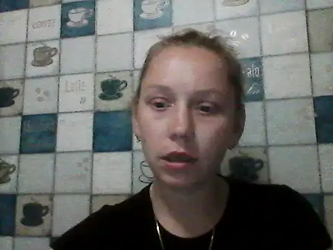 Snapshot of Anna_wey chatting on June 17, 2026, 7:13 pm Anna wey online show from June 17, 2026, 7:13 pm