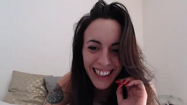 Snapshot of Lenaelle31000 chatting on February 18, 2025, 4:03 pm Lenaelle31000 online show from February 18, 2025, 4:03 pm