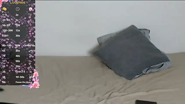 Snapshot of Lenaelle31000 chatting on October 10, 2025, 3:24 pm Lenaelle31000 online show from October 10, 2025, 3:24 pm