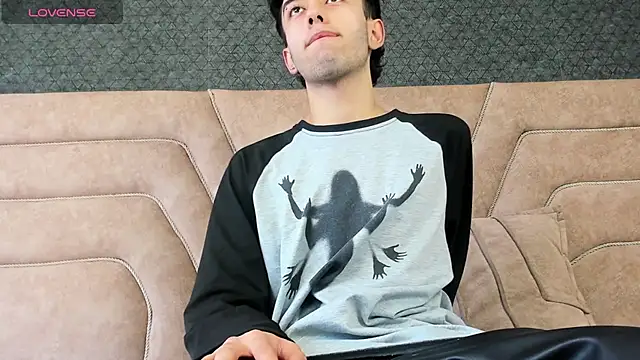 erickblaze wm online show from February 15, 2025, 12:43 pm