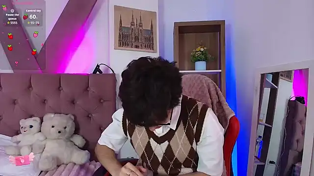 PepperTwink online show from April 27, 2026, 3:54 pm