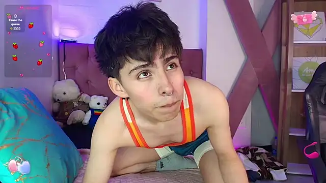 PepperTwink online show from October 7, 2025, 4:30 pm