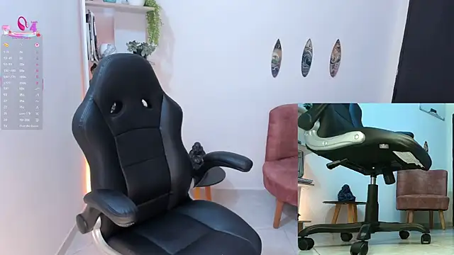 Snapshot of Nathalie_29 chatting on October 11, 2025, 2:18 pm Nathalie 29 online show from October 11, 2025, 2:18 pm