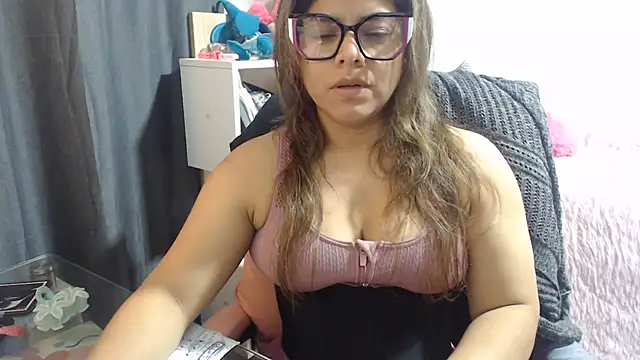 Snapshot of KatteAngelLat chatting on June 27, 2026, 12:38 am KatteAngelLat online show from June 27, 2026, 12:38 am