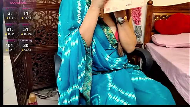 Alisaa-1 online show from March 3, 2026, 3:13 am