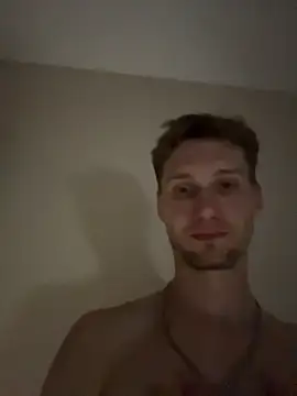 SirVDD online show from April 3, 2026, 11:44 pm