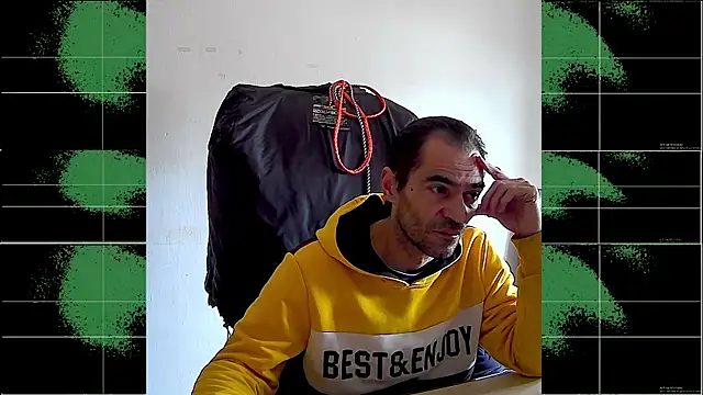 Snapshot of ReyDeBotones chatting on March 21, 2026, 2:10 pm ReyDeBotones online show from March 21, 2026, 2:10 pm