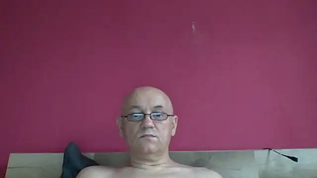 Snapshot of ruplumber chatting on June 30, 2026, 3:28 am ruplumber online show from June 30, 2026, 3:28 am
