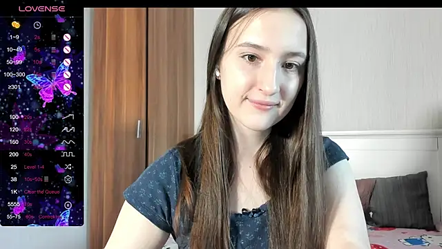 Snapshot of Cute__Nana chatting on October 20, 2025, 6:26 am Cute Nana online show from October 20, 2025, 6:26 am