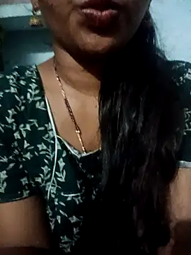 varsha-milky1 online show from September 27, 2025, 8:53 am