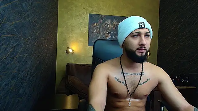JaceZachary online show from February 19, 2025, 6:22 am