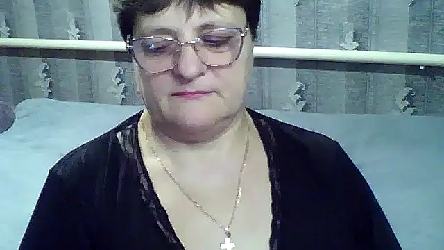 Snapshot of ElzaJewel chatting on February 24, 2026, 9:48 pm ElzaJewel online show from February 24, 2026, 9:48 pm