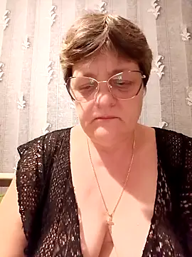 ElzaJewel online show from April 29, 2026, 9:10 pm