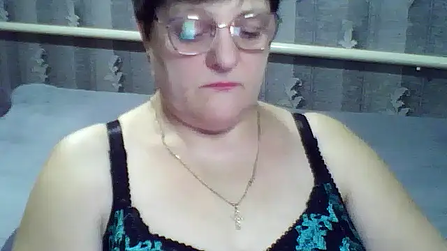 Snapshot of ElzaJewel chatting on February 23, 2026, 7:25 pm ElzaJewel online show from February 23, 2026, 7:25 pm