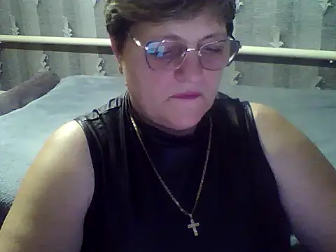 ElzaJewel online show from December 4, 2025, 4:28 pm