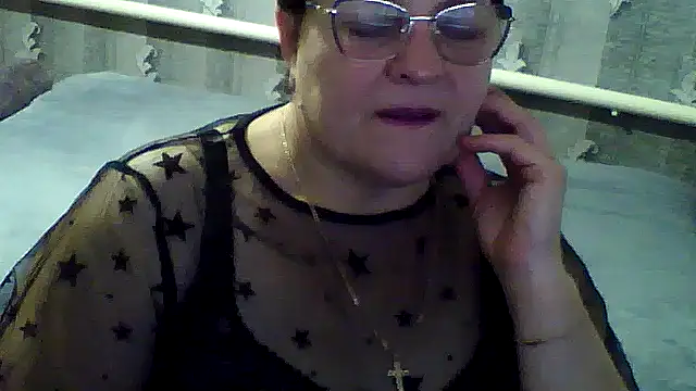 ElzaJewel online show from November 11, 2025, 6:25 pm