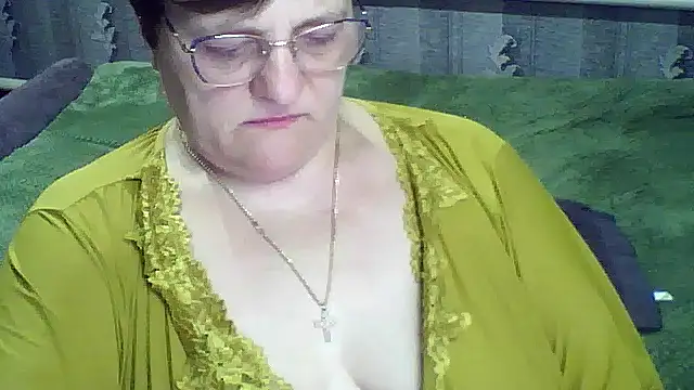 Snapshot of ElzaJewel chatting on March 15, 2026, 7:59 am ElzaJewel online show from March 15, 2026, 7:59 am