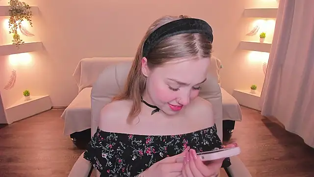 YourMegan online show from March 2, 2026, 2:35 pm