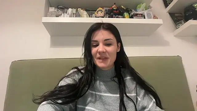 Petitecookie online show from March 4, 2026, 5:53 pm