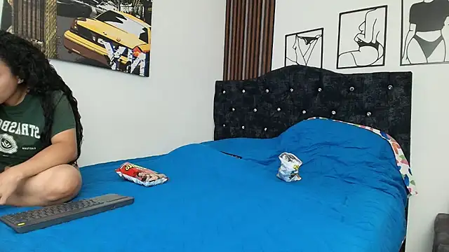 Snapshot of ema_abby chatting on November 16, 2025, 11:19 pm ema abby online show from November 16, 2025, 11:19 pm