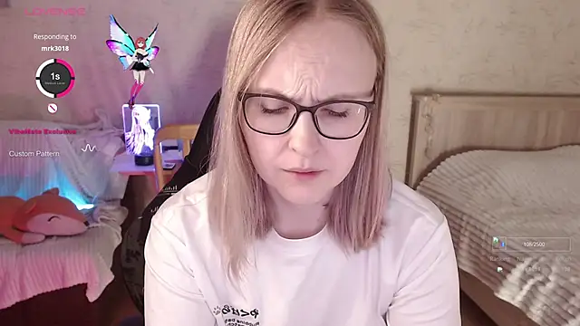 Agatha Mott online show from November 23, 2025, 2:10 am