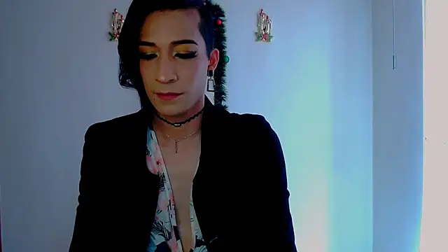 Snapshot of NovaNyx11 chatting on December 3, 2025, 9:58 pm NovaNyx11 online show from December 3, 2025, 9:58 pm