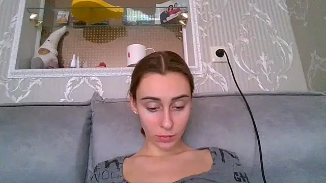 Barbie Giirls  online show from March 4, 2025, 11:08 am