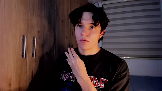 Mastrangelo xxx online show from March 1, 2026, 1:27 am