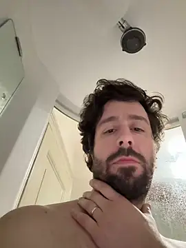 Ovett086 online show from April 14, 2026, 10:59 pm