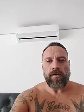 Snapshot of musclewolf41jundiai chatting on April 18, 2026, 12:51 pm musclewolf41jundiai online show from April 18, 2026, 12:51 pm