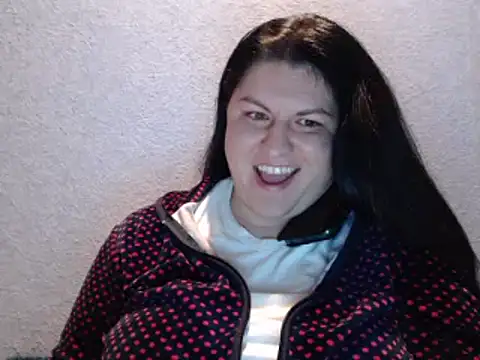 Snapshot of KiraSwee chatting on October 18, 2025, 4:53 pm KiraSwee online show from October 18, 2025, 4:53 pm