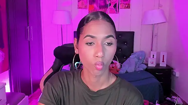 Snapshot of Alissemasiel chatting on February 4, 2026, 5:41 pm Alissemasiel online show from February 4, 2026, 5:41 pm