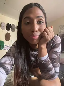 Snapshot of Alissemasiel chatting on March 15, 2026, 6:59 pm Alissemasiel online show from March 15, 2026, 6:59 pm