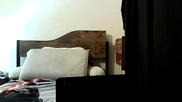 Dara4q online show from December 4, 2025, 10:36 am