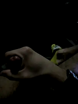 Izzzy21 online show from October 30, 2025, 12:31 am