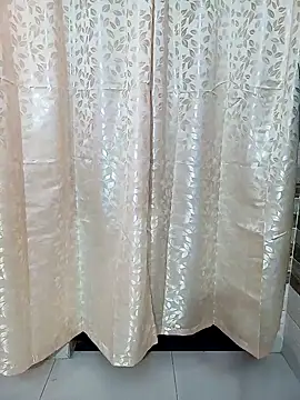 shubham 098765 online show from December 4, 2025, 6:51 pm