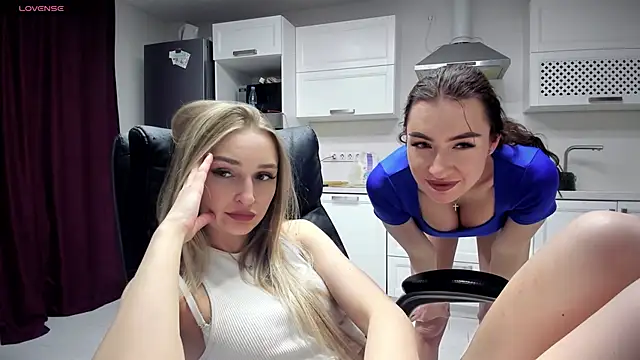Snapshot of lisenok chatting on April 30, 2026, 8:57 pm lisenok online show from April 30, 2026, 8:57 pm