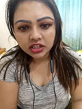 Snapshot of blue-berry07 chatting on July 15, 2026, 9:27 am blue-berry07 online show from July 15, 2026, 9:27 am