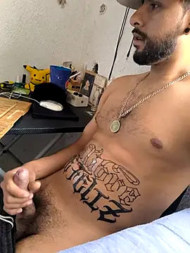 Snapshot of dickman10 chatting on March 22, 2025, 10:15 pm dickman10 online show from March 22, 2025, 10:15 pm