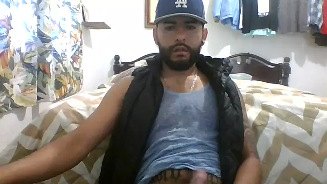 Snapshot of dickman10 chatting on September 14, 2025, 1:55 pm dickman10 online show from September 14, 2025, 1:55 pm