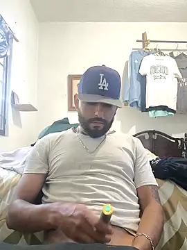 Snapshot of dickman10 chatting on October 5, 2025, 10:11 pm dickman10 online show from October 5, 2025, 10:11 pm